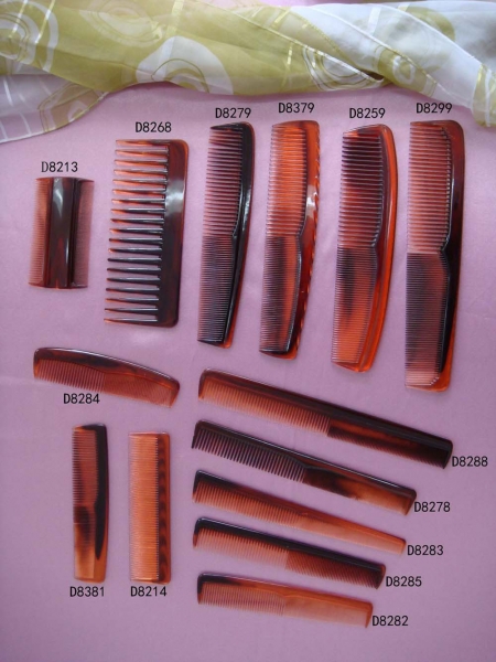 Comb